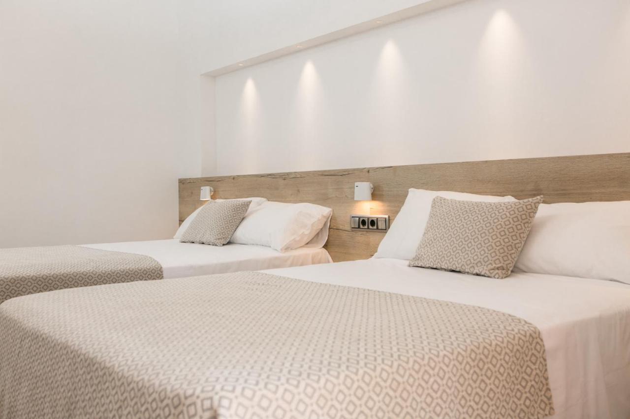 Habitación Cuádruple con vistas al mar (4 adultos)